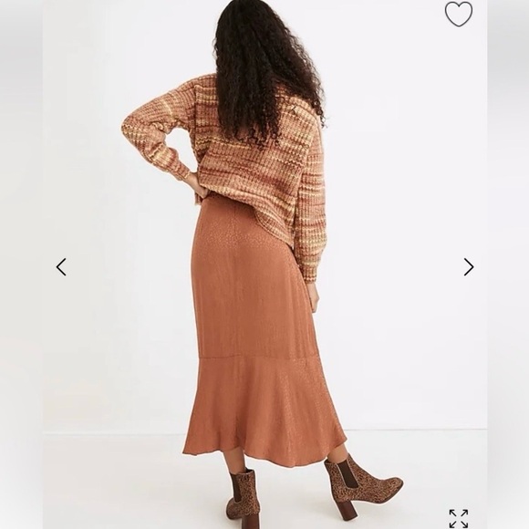 Madewell Flounce-Hem Midi Skirt in Cheetah Jacquard - Picture 3 of 6